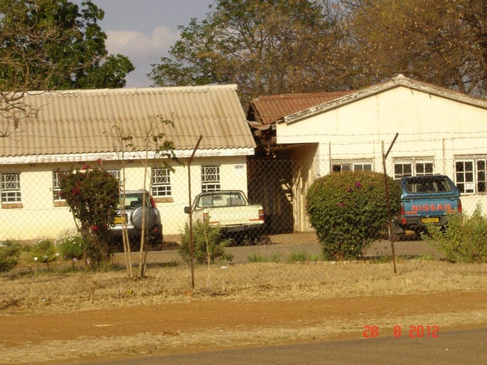 sch_jun_thrud_class_trucks