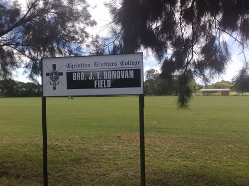 sch_sen_cbc_sign_hockeyfield.bmp