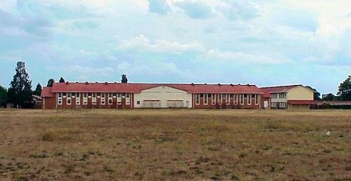 sch_sen_giff_gymnasium.jpg