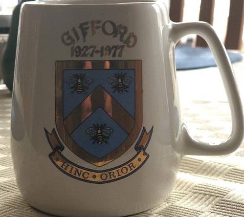 sch_sen_giff_mug_celebration.JPG