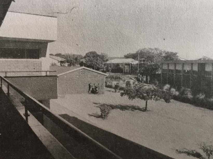 sch_sen_ham_2004_2nd_floor