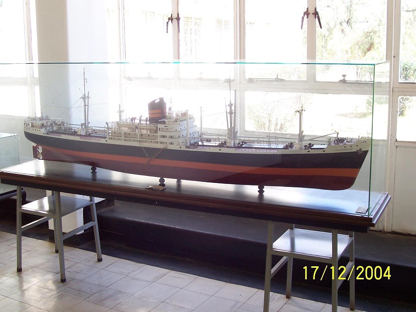 sch_sen_ham_2004_boat_model