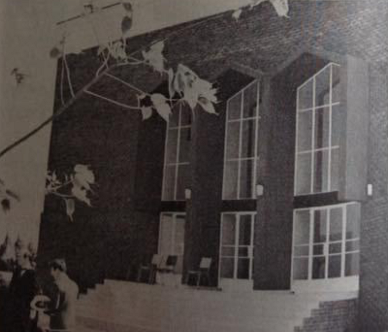 sch_sen_ham_2004_hall_design