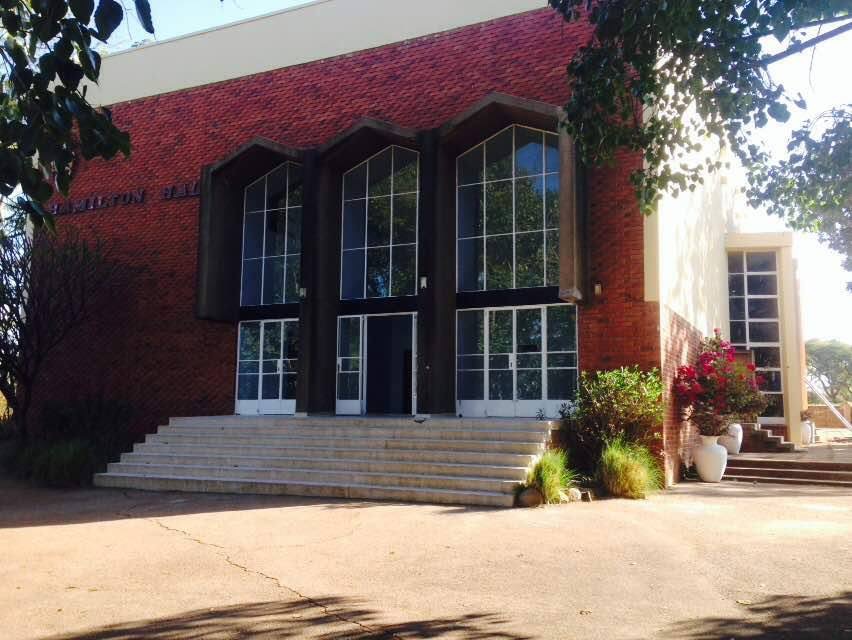 sch_sen_ham_hall_corner