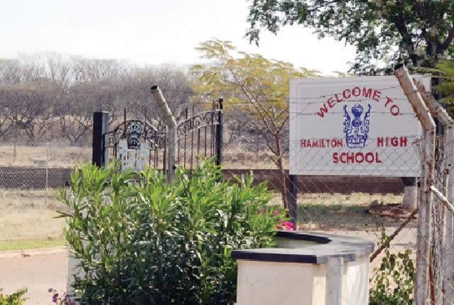 sch_sen_ham_sign_welcome