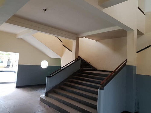 sch_sen_north_2018_stairway.JPG